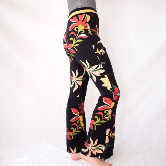 ANTHRO FARM RIO Calla Floral Flared Pants 0272 - Picture 3 of 7